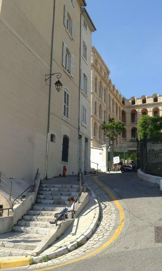 La Maison De Valentino Lägenhet Marseille Exteriör bild